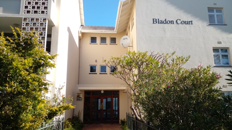 To Let 2 Bedroom Property for Rent in Pinelands Western Cape